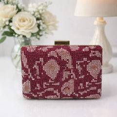 Girls demanding beautiful Hand Clutch for Girls